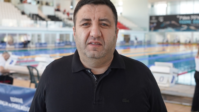 Uluslararası Masterlar Uzun Kulvar Yüzme Şampiyonası, Edirne'de başladı.