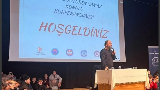Boyabat'ta "Cennete Götüren Namaz" konferansı düzenlendi
