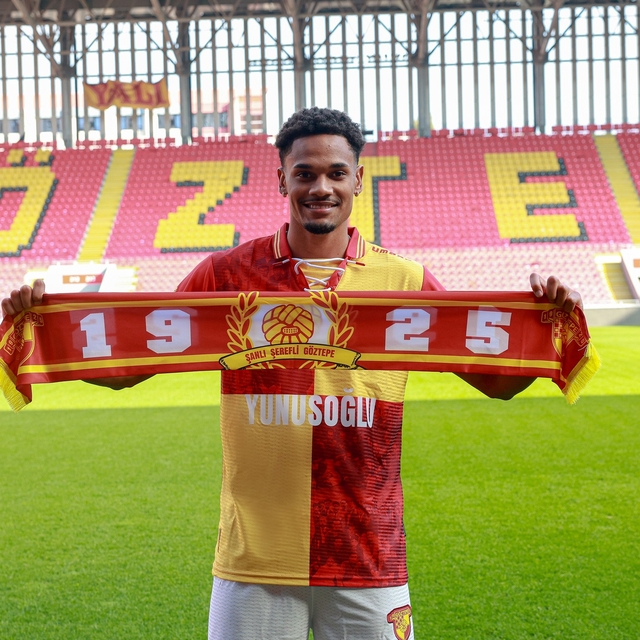 Göztepe'de buruk sevinç