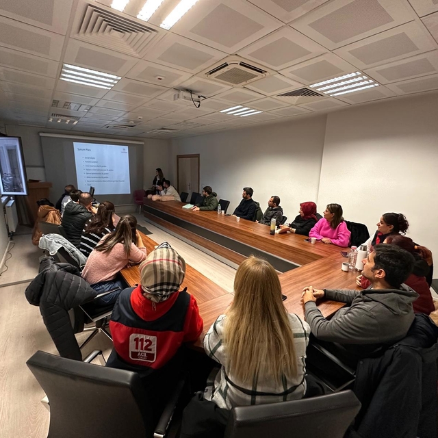 Diyarbakır'da geçen yıl 2 bin 696 kişiye ilk yardım eğitimi verildi