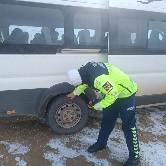 Yozgat'ta okul servisleri denetlendi