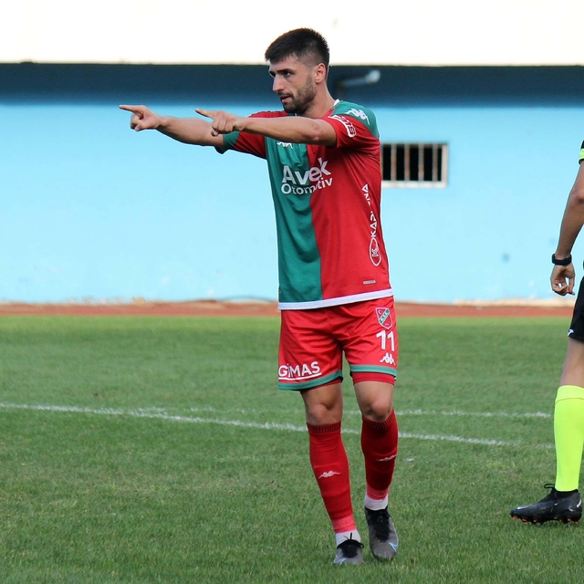 Karşıyaka'da Yasin gole hasret