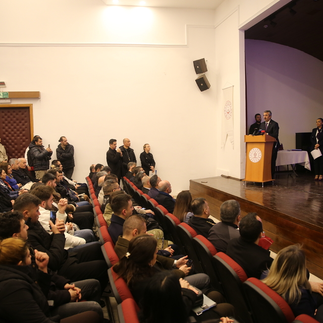 Edirne Valisi Sezer'den güçlü aile yapısı için "sevgi ve merhamet" mesajı: