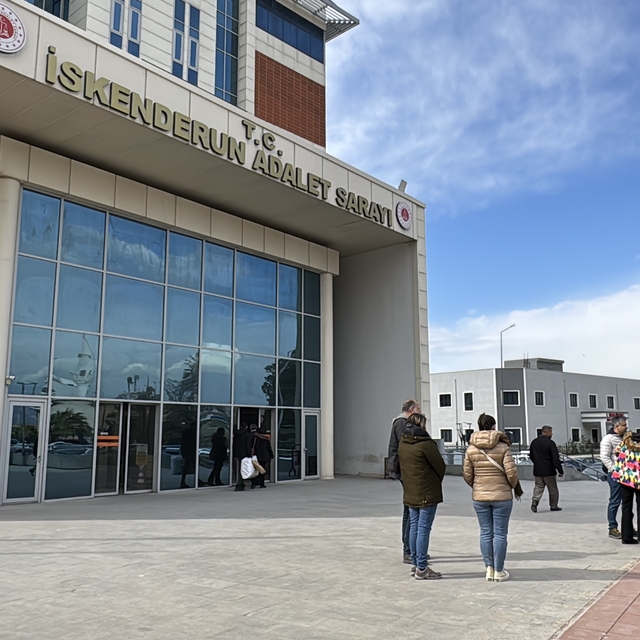 Hatay'da MCG Towers'ın depremde yıkılmasıyla ilgili 13 sanığın yargılanması...