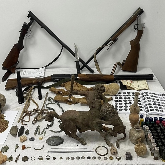 Denizli'de tarihi eser operasyonunda 2 şüpheli yakalandı