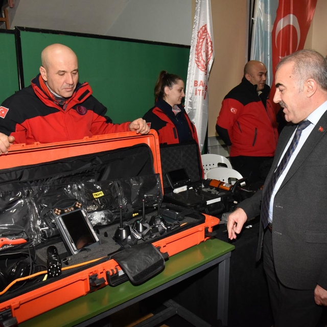 Balıkesir'de "6 Şubat'ın Balıkesirli Kahramanları" paneli düzenlendi