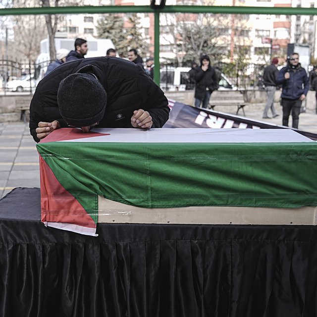 Ankara Filistin Dayanışma Platformu üyelerinden Trump'ın Gazze'ye yönelik a...