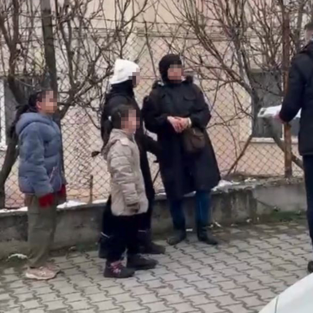 3 çocuk annesi, eski sevgilisini yüzünden bıçakla yaraladı