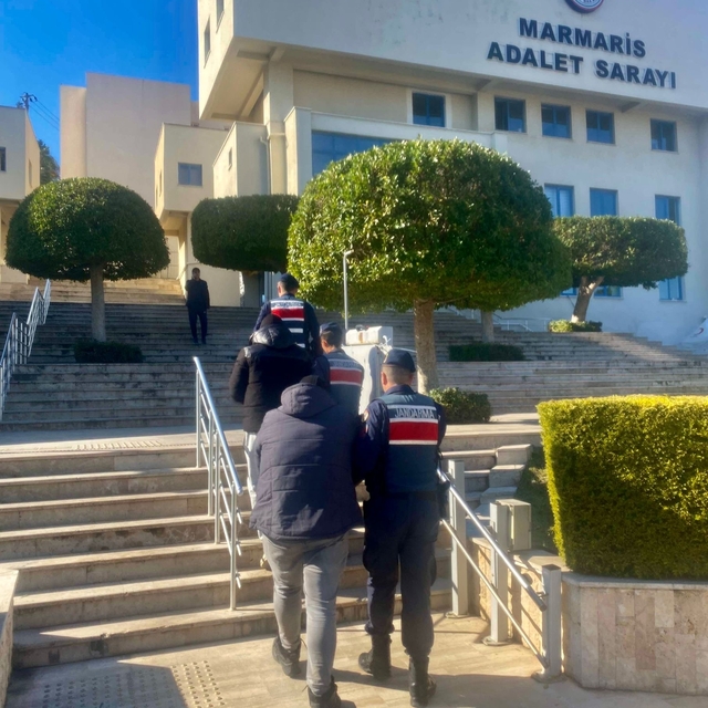 Cezaevi firarisi ile onu bagajında taşıyan taksici yakalanıp, tutuklandı