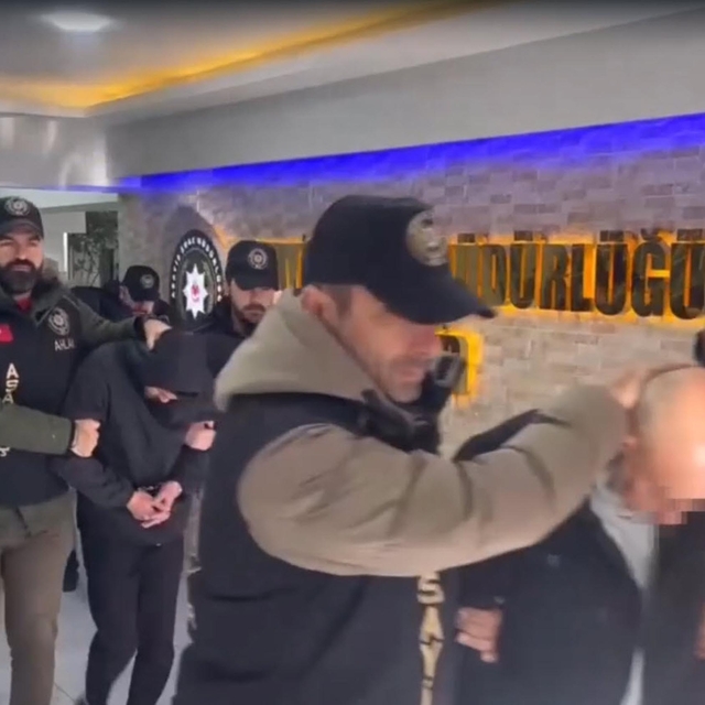 İzmir'de fuhuş çetesine operasyon; 7 tutuklama