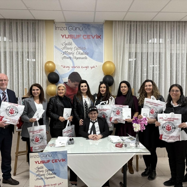 Otizmli Yusuf'un yazdığı kitap, okuyucuyla buluştu