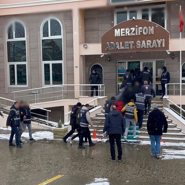 8 milyon TL'lik bakır malzeme hırsızlığında 4 tutuklama