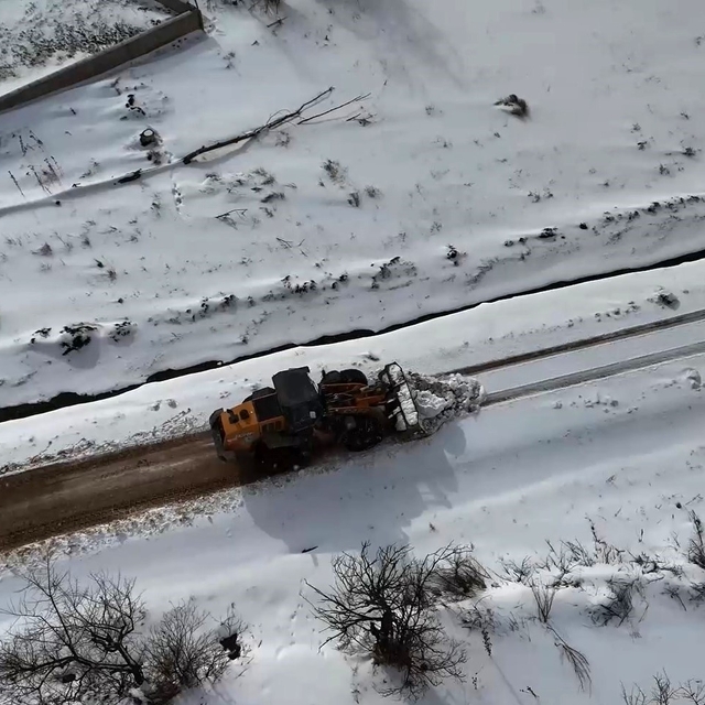 Bilecik'te karla mücadele çalışmaları sürüyor