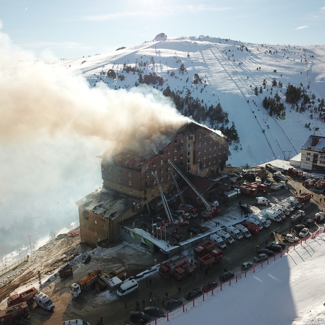 Kartalkaya'daki otel yangını soruşturmasında tutuklu sayısı 22 oldu