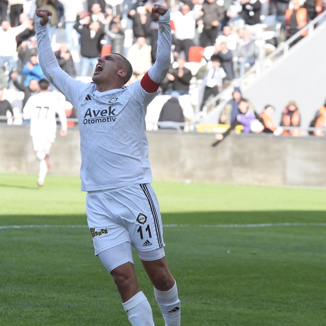 Altay - Beykoz Anadoluspor: 2-0