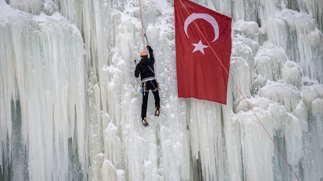 Türkiye Buz Duvarı Tırmanışı Şampiyonası başladı