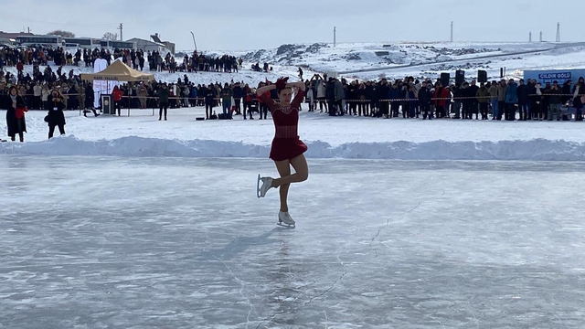 Çıldır Gölü'nde buz şenliği
