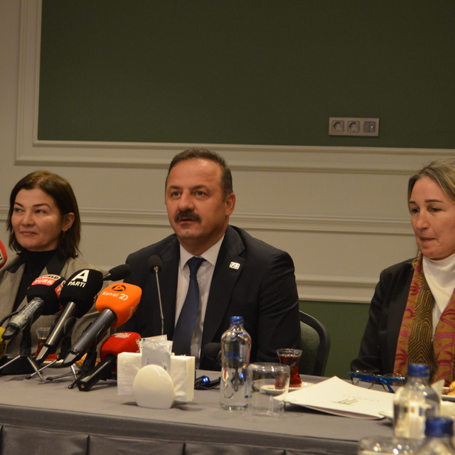 Anahtar Parti Genel Başkanı Ağıralioğlu Denizli'de konuştu: