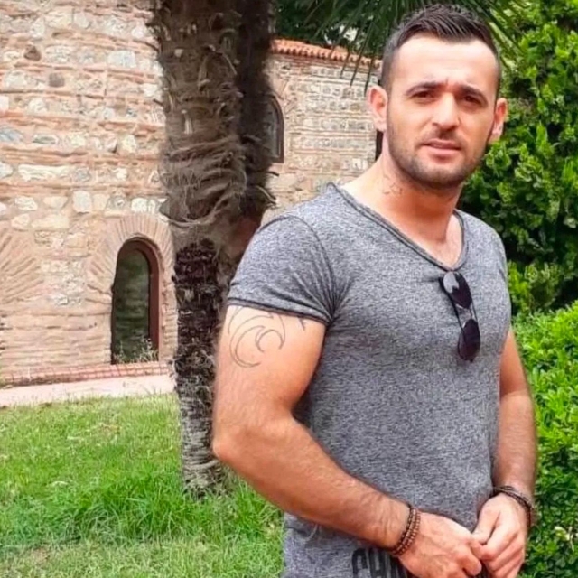 Sanayi sitesindeki dükkanda ölü bulundu