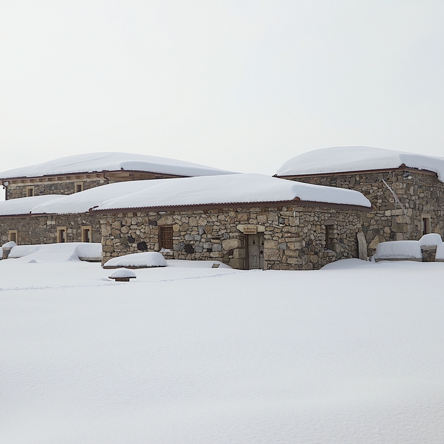 Kenan Yavuz Etnografya Müzesi karla kaplandı