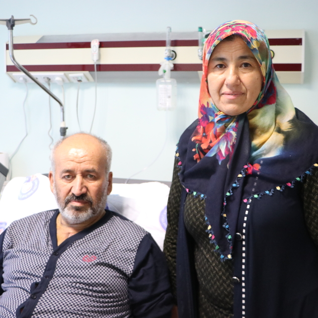 Nadir görülen "ana damar çıkması" teşhisi konulan hasta ameliyatla sağlığı...
