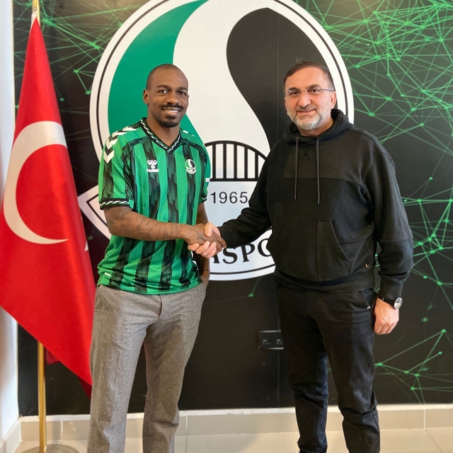 Sakaryaspor, Gael Kakuta ile anlaştı