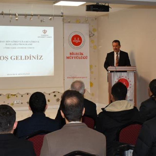 Bilecik'te cübbe ve sarık giydirme programı düzenlendi