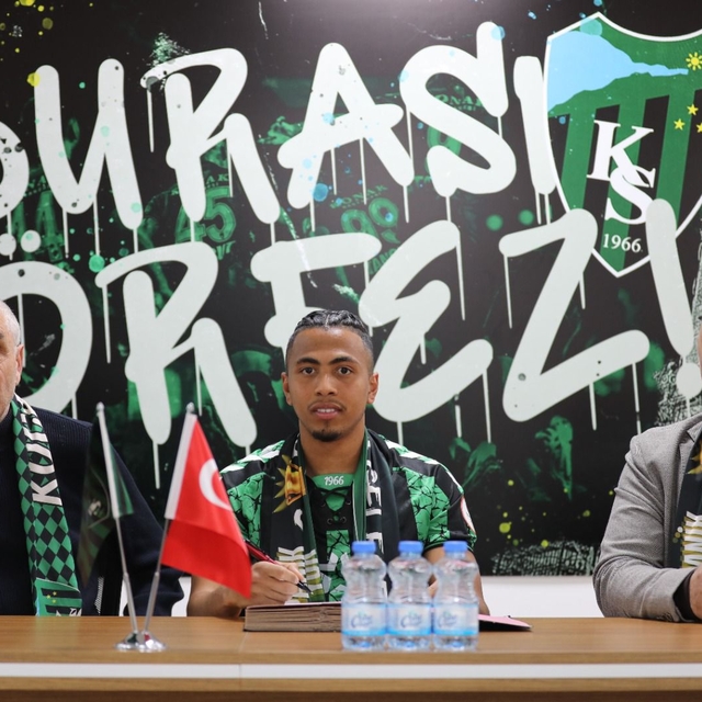 Kocaelispor, Rigoberto Rivas'ı kadrosuna kattı