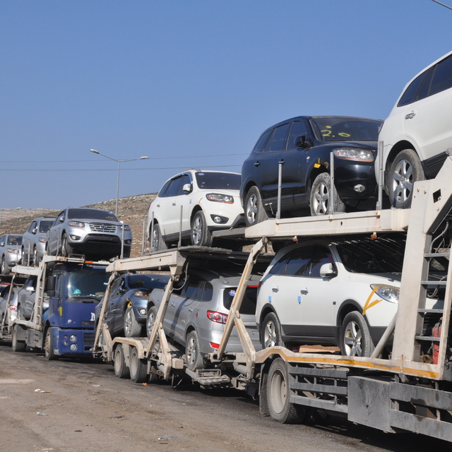 Baas rejimi çöktü, transit geçiş ile Suriye'ye sıfır ve ikinci el araç sevk...