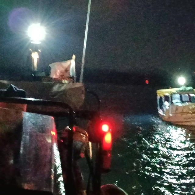 Fethiye açıklarında sürüklenen teknedeki 6 kişi kurtarıldı