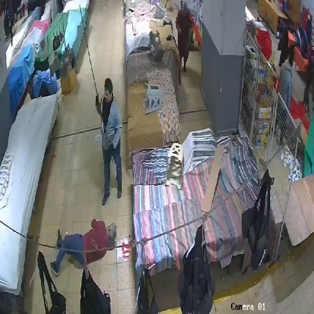 İzmir'de 6 kişinin yaralandığı pazarcı kavgasına ilişkin 8 gözaltı