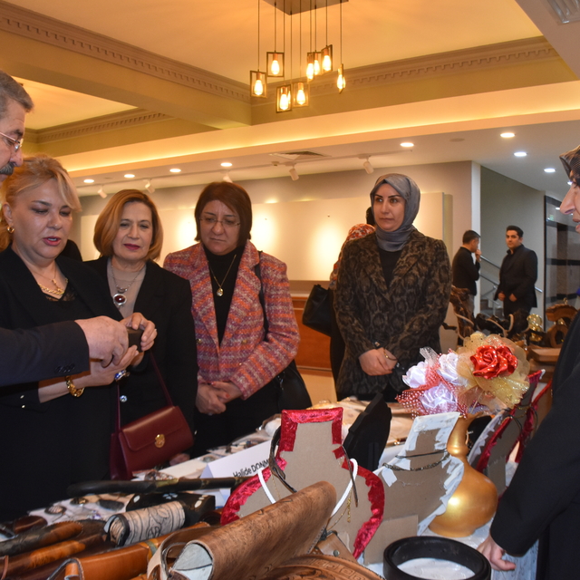 Van'da "Hediyelik Ürünler Tanıtım ve Pazarlama Sergisi" açıldı