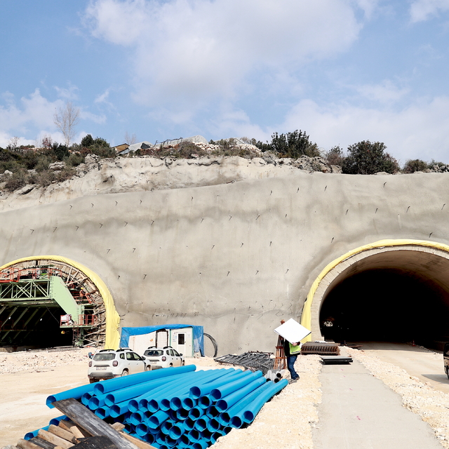Mersin'de turizm bölgelerini kapsayan otoyol projesi yolculuk süresini düşü...