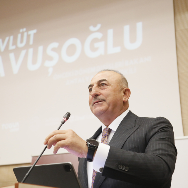 Çavuşoğlu'ndan yeni Trump dönemi değerlendirmesi: Çin- ABD rekabeti göreceğ...