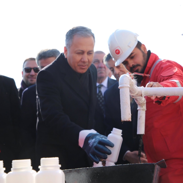 Bakan Yerlikaya: Gabar'da günlük 75 bin varil petrol üretim seviyesine ulaş...