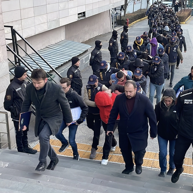 Eskişehir merkezli 9 ildeki yasa dışı bahis operasyonunda 24 şüpheli yakala...