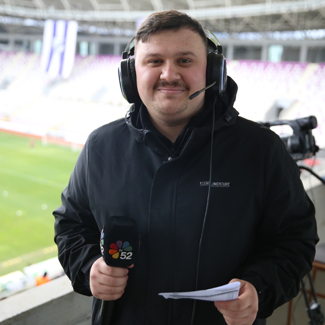 Çocukluğunda taklit ettiği spikerlerle meslektaş oldu