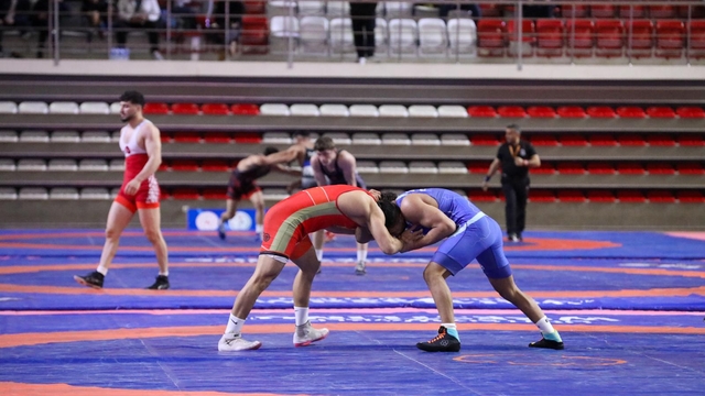 23 Yaş Altı Türkiye Güreş Şampiyonası, Sivas'ta başladı