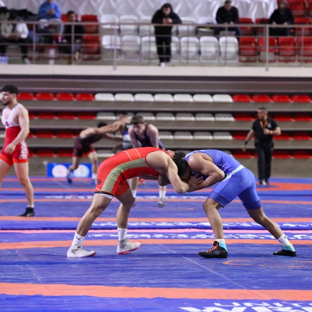 23 Yaş Altı Türkiye Güreş Şampiyonası, Sivas'ta başladı