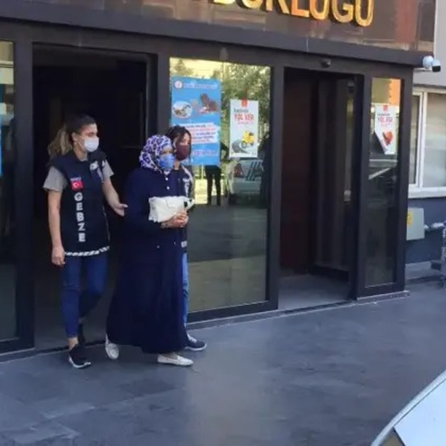 2 kişinin öldüğü, 2 kişinin yaralandığı komşu kavgasında anne-oğula 65'er y...