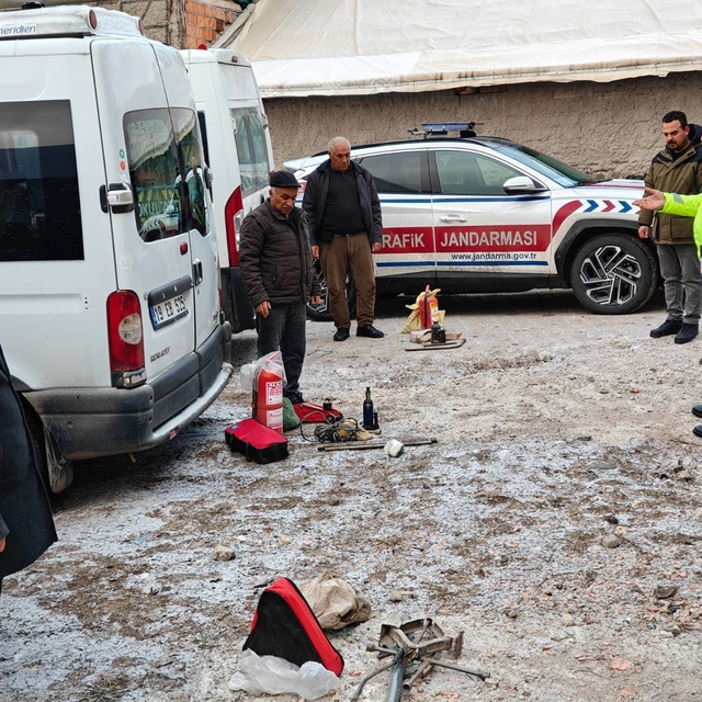 Yozgat'ta öğrenci servisleri denetlendi