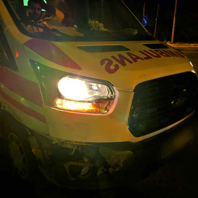 Ahlat'ta ambulansa çarptıktan sonra kaçan aracın sürücüsü yakalandı