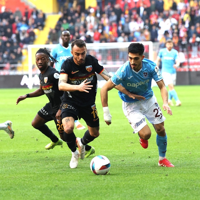 Trabzonspor'da iki ayrılık