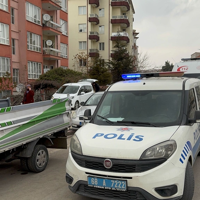Aksaray'da yalnız yaşayan kişi evinde ölü bulundu
