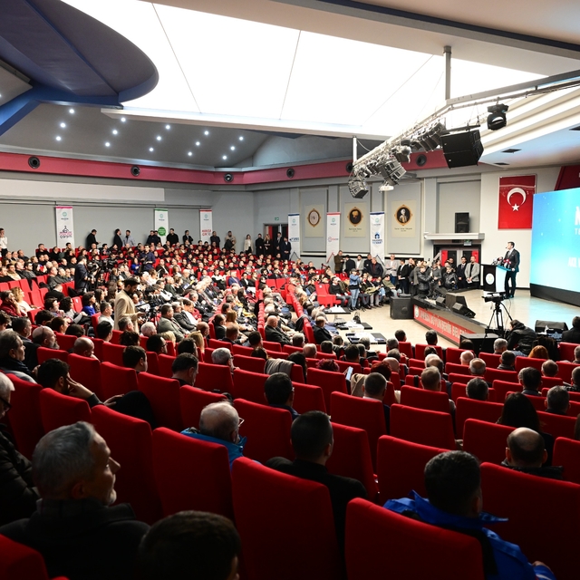 Manisa'da dijital dönüşüm uygulamaları tanıtıldı