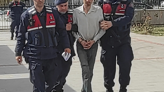 Ağabeyini öldüren sanık: Kendimi vurmak istiyordum