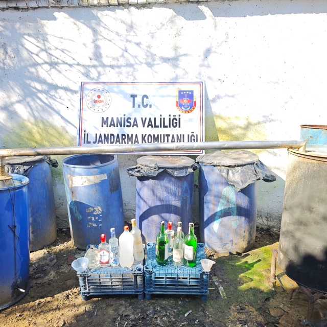 Salihli'de sahte içki operasyonunda 1 şüpheli yakalandı