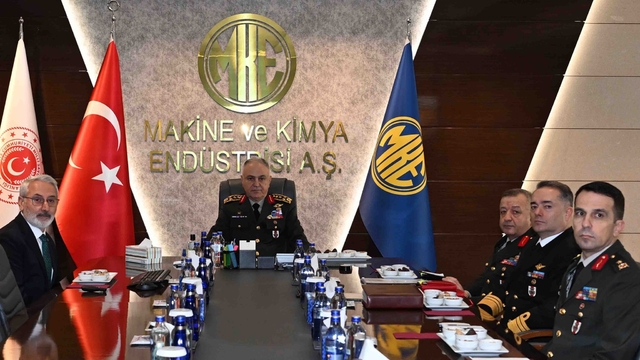 Genelkurmay Başkanı Orgeneral Gürak, MKE Genel Müdürü Keleş'i ziyaret etti
