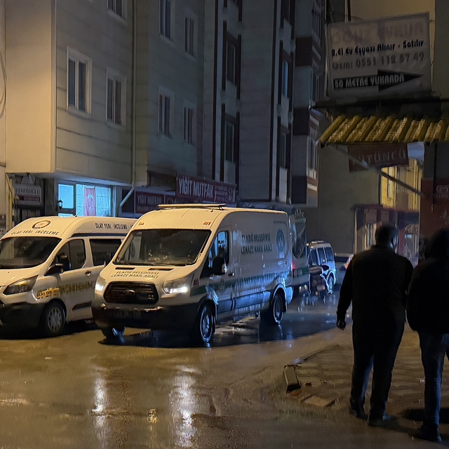 Elazığ'da yalnız yaşayan kadın evinde ölü bulundu