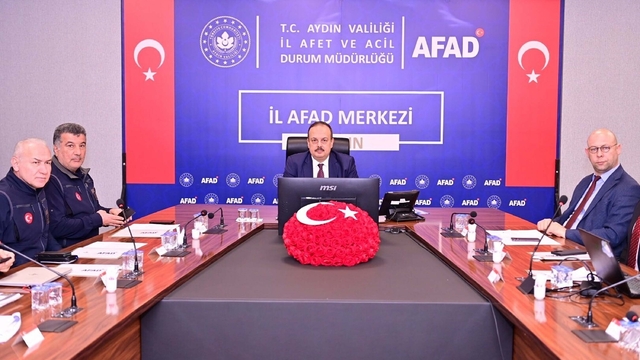 Aydın Valisi Canbolat: Tsunami tahliye planı ve yürüyüş süreleri haritaları oluşturuldu